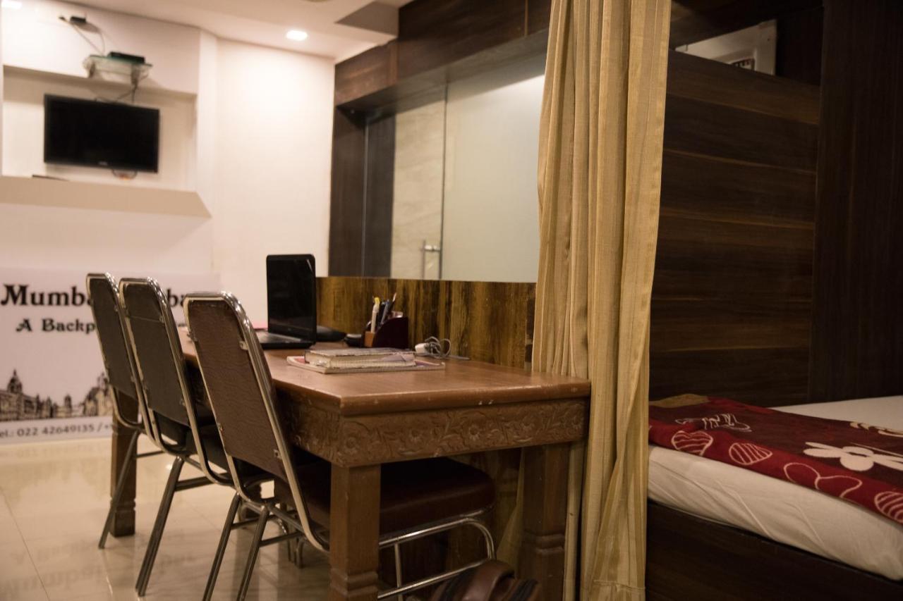 Hotel Alibaba Mumbai Exteriör bild