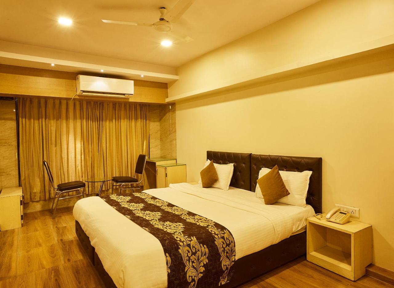 Hotel Alibaba Mumbai Exteriör bild