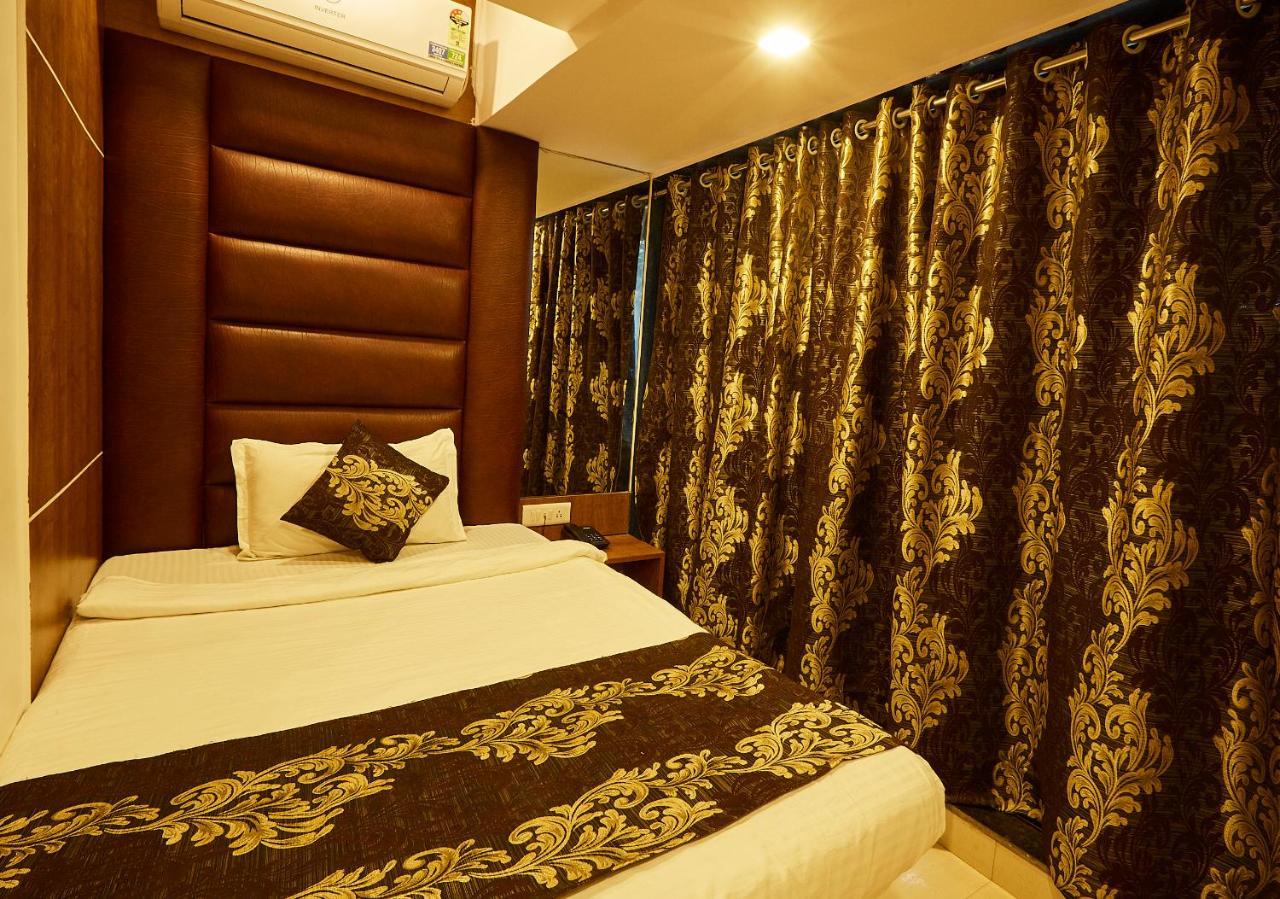Hotel Alibaba Mumbai Exteriör bild