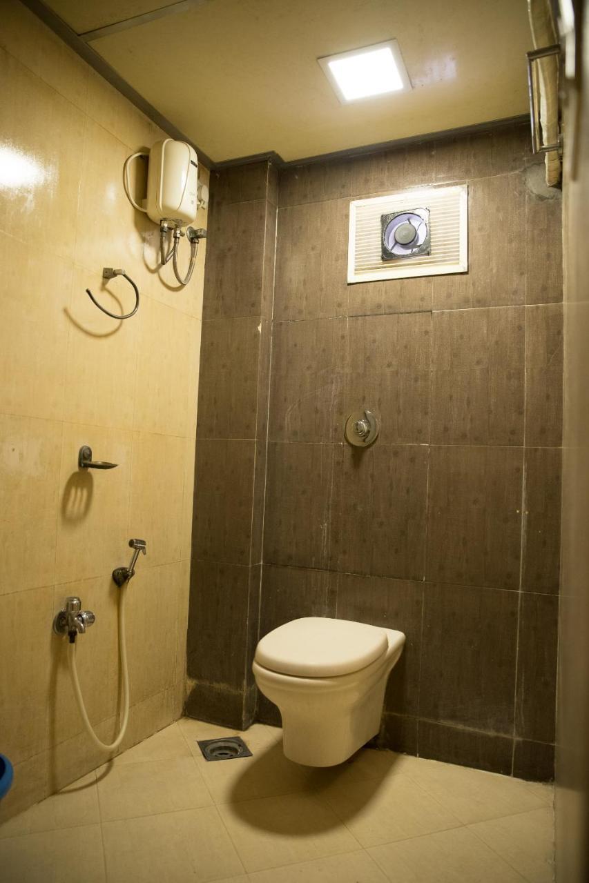 Hotel Alibaba Mumbai Exteriör bild