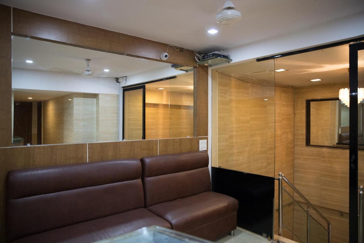 Hotel Alibaba Mumbai Exteriör bild